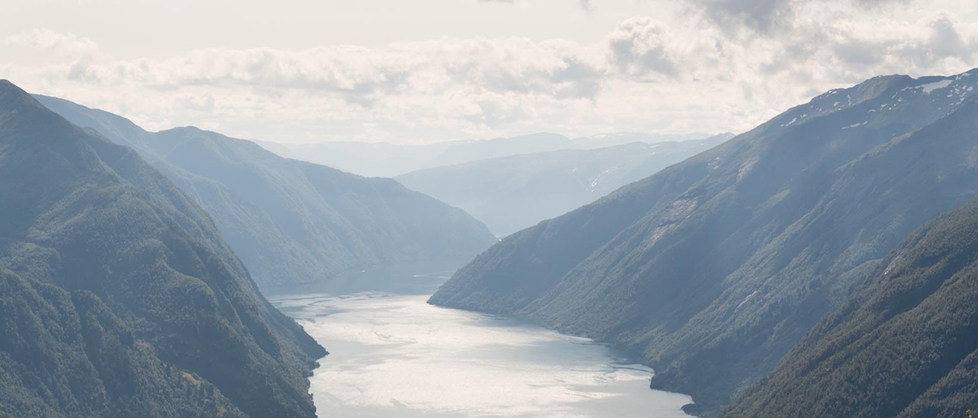 Om Skogstad