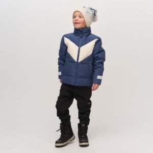 K Buvika, jakke